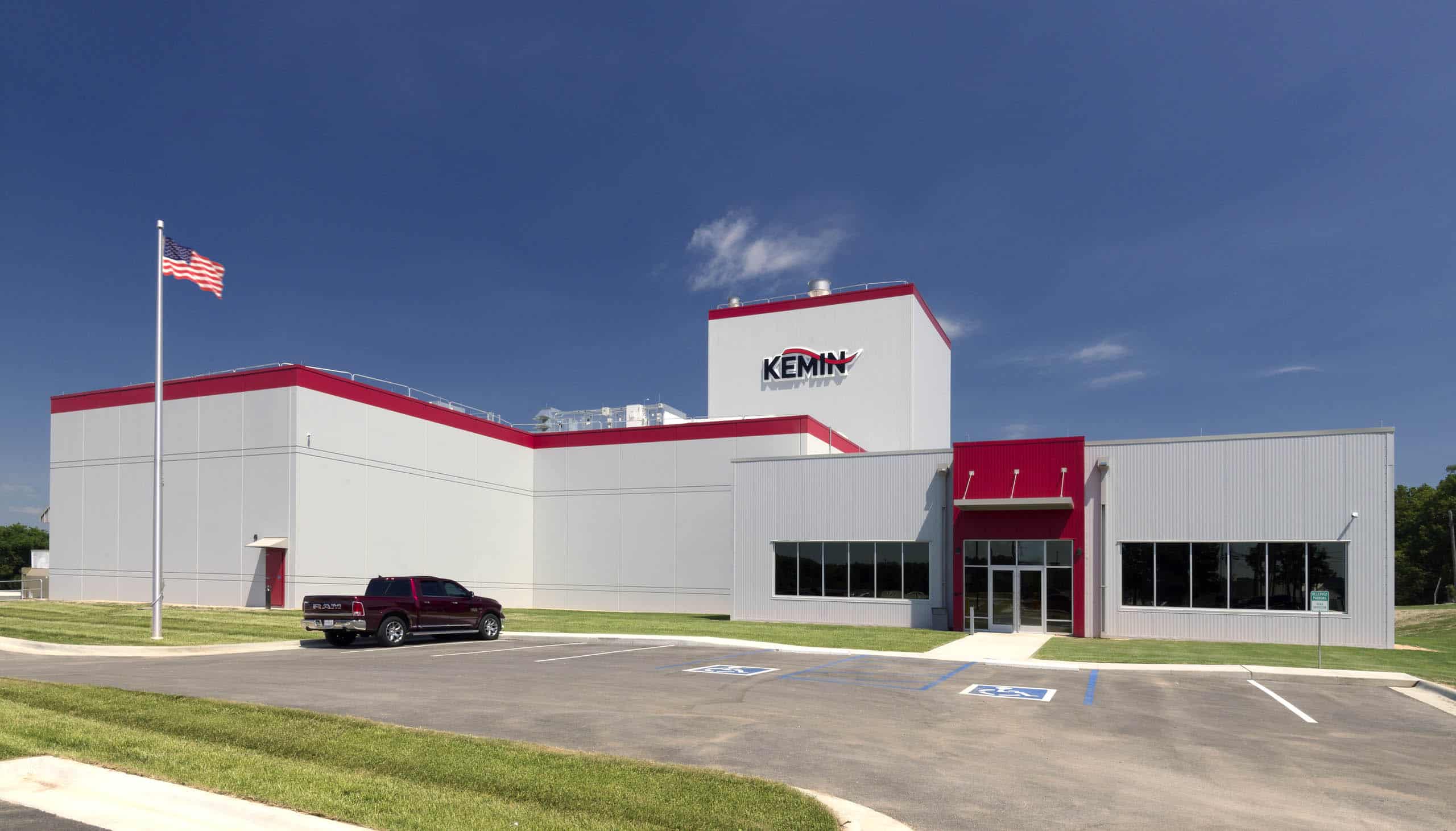Kemin Industries opens 70 million expansion in Verona, Missouri JE