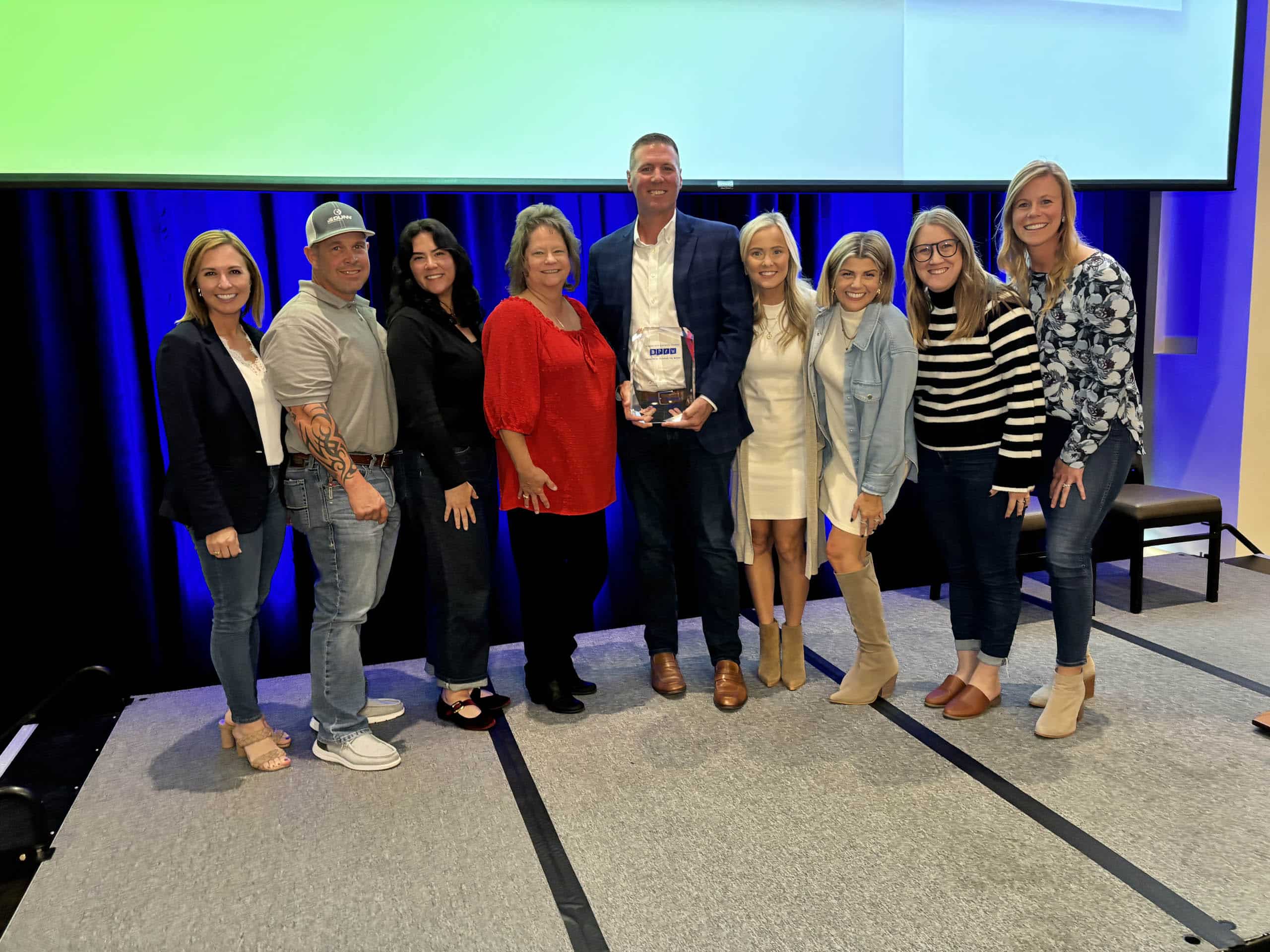 JE Dunn Named Top Best Place to Work Among ExtraLarge Companies in