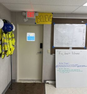 flow-like-lasso-believe-sign-jobsite-trailer-blue-springs-school-district - JE Dunn Construction