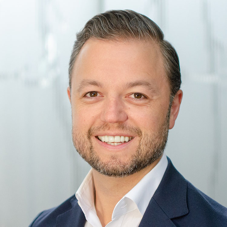 chris-hermreck-headshot-1x1 - JE Dunn Construction