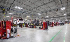 Photograph of the inside SET, featuring the thoughtful site planning and designated work areas to help protect associates and promote safe, efficient operations throughout the facility.